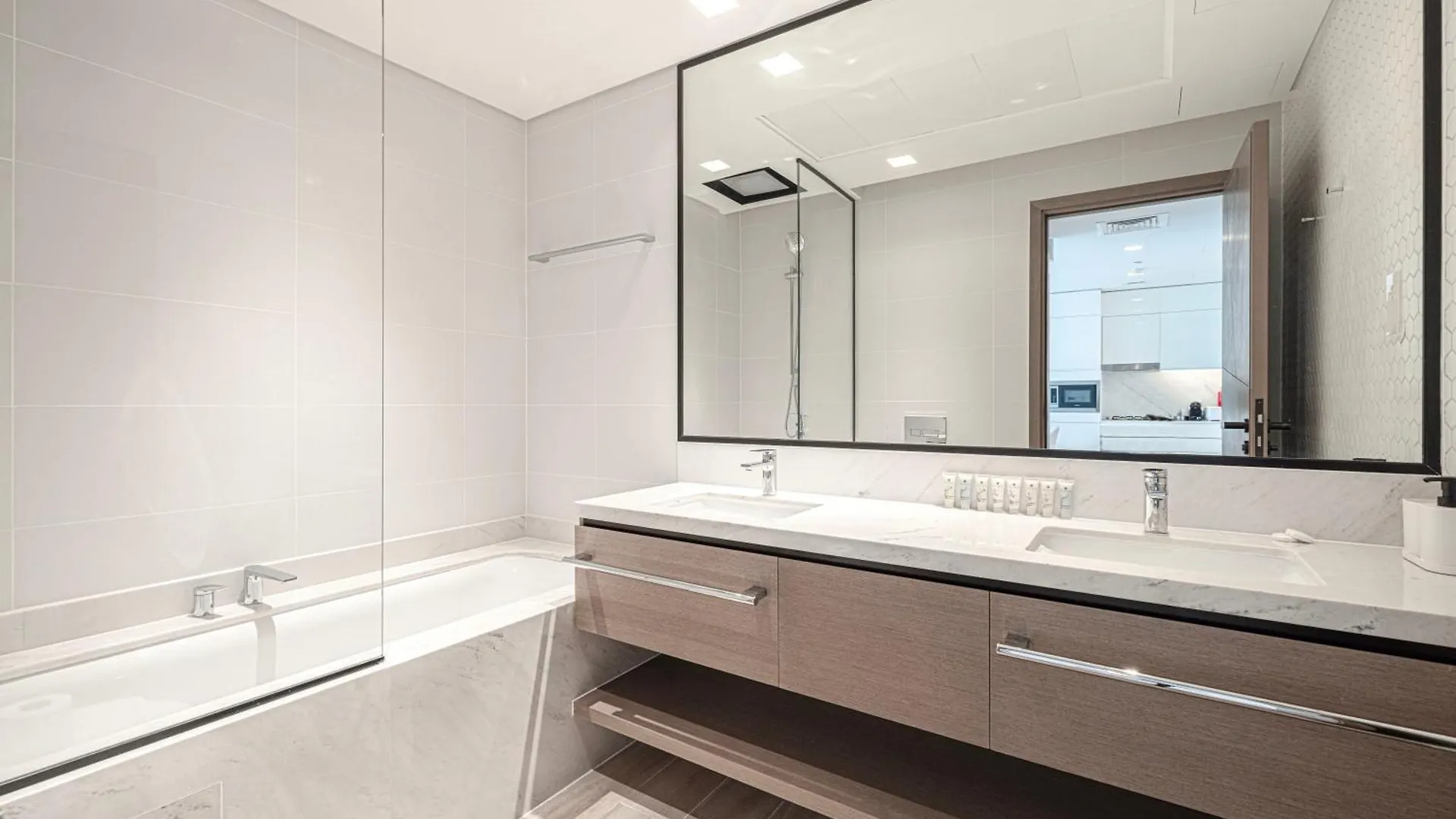 Elegant 1Br With Skyline View In Creek Harbour Apartment Dubai United Arab Emirates